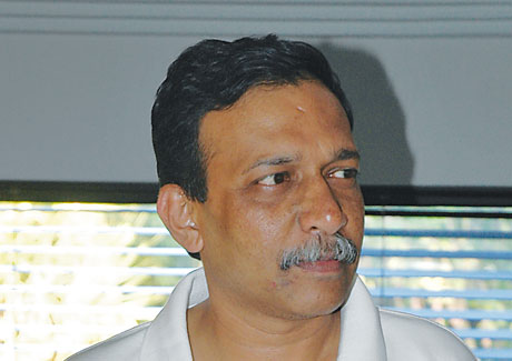 Anant’s Blog: Newspaper war on the www