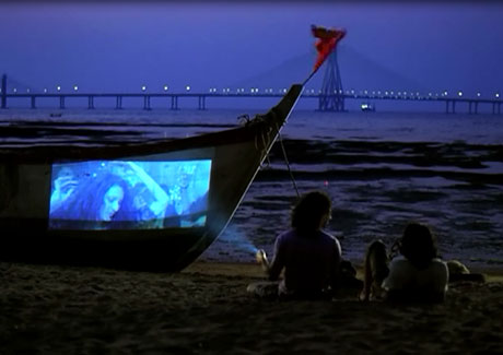 Spice Mobiles says the entire world is now a screen  