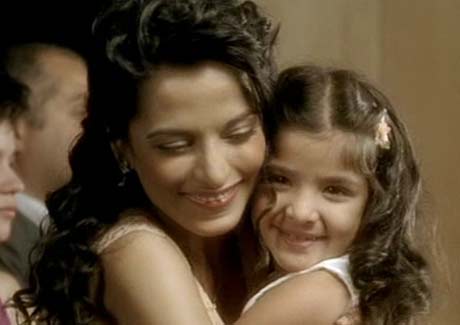 Santoor targets urban working women with new TVC 