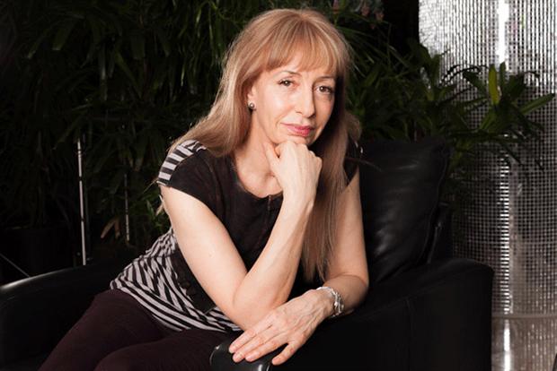 ‘Constant need to be acknowledged suggests fragile and weak sense of identity’