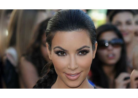 Gokul's blog: Kim Kardashian: 28 mn, JK Rowling: 14 mn. Go figure.