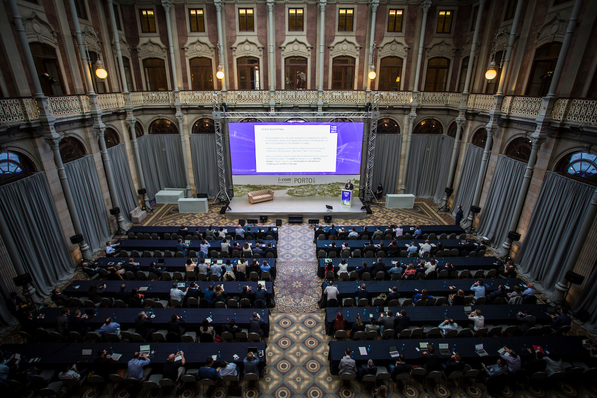 I-COM Global Summit 2017: Images from Data Creativity Awards presentations